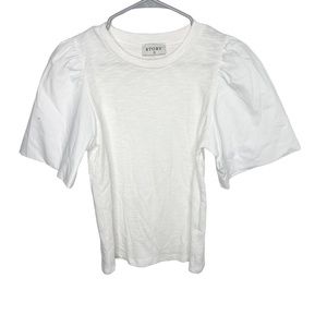 Story white knit T-shirt size small j